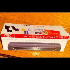 GBC Fusion 1100L 9" Laminator, Black.